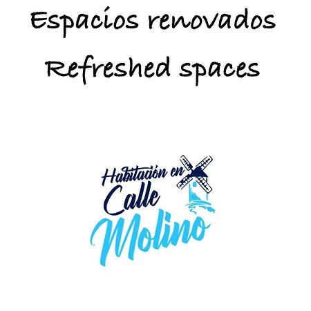 Habitacion En Calle Molino Malaga Bagian luar foto