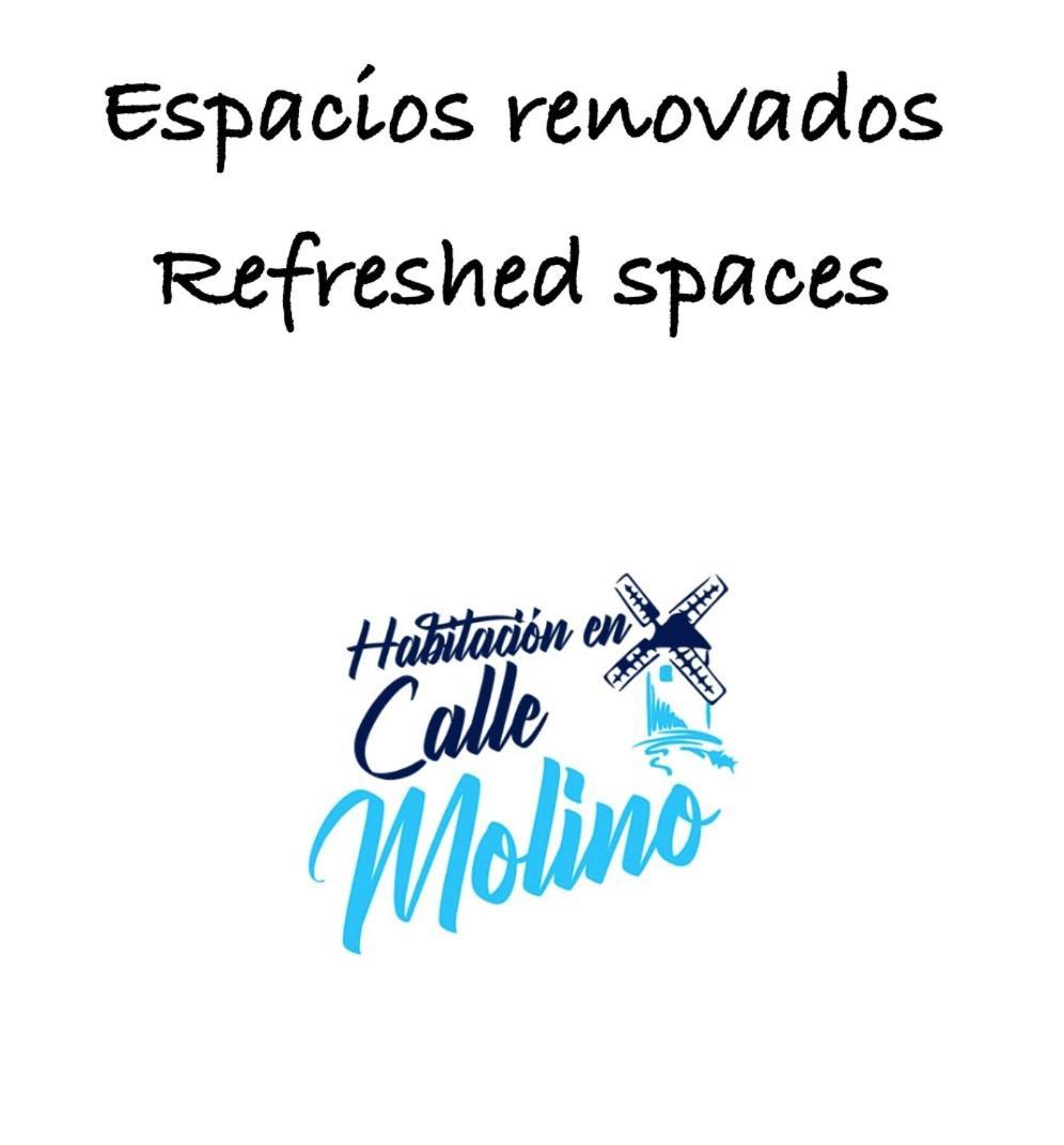 Habitacion En Calle Molino Malaga Bagian luar foto