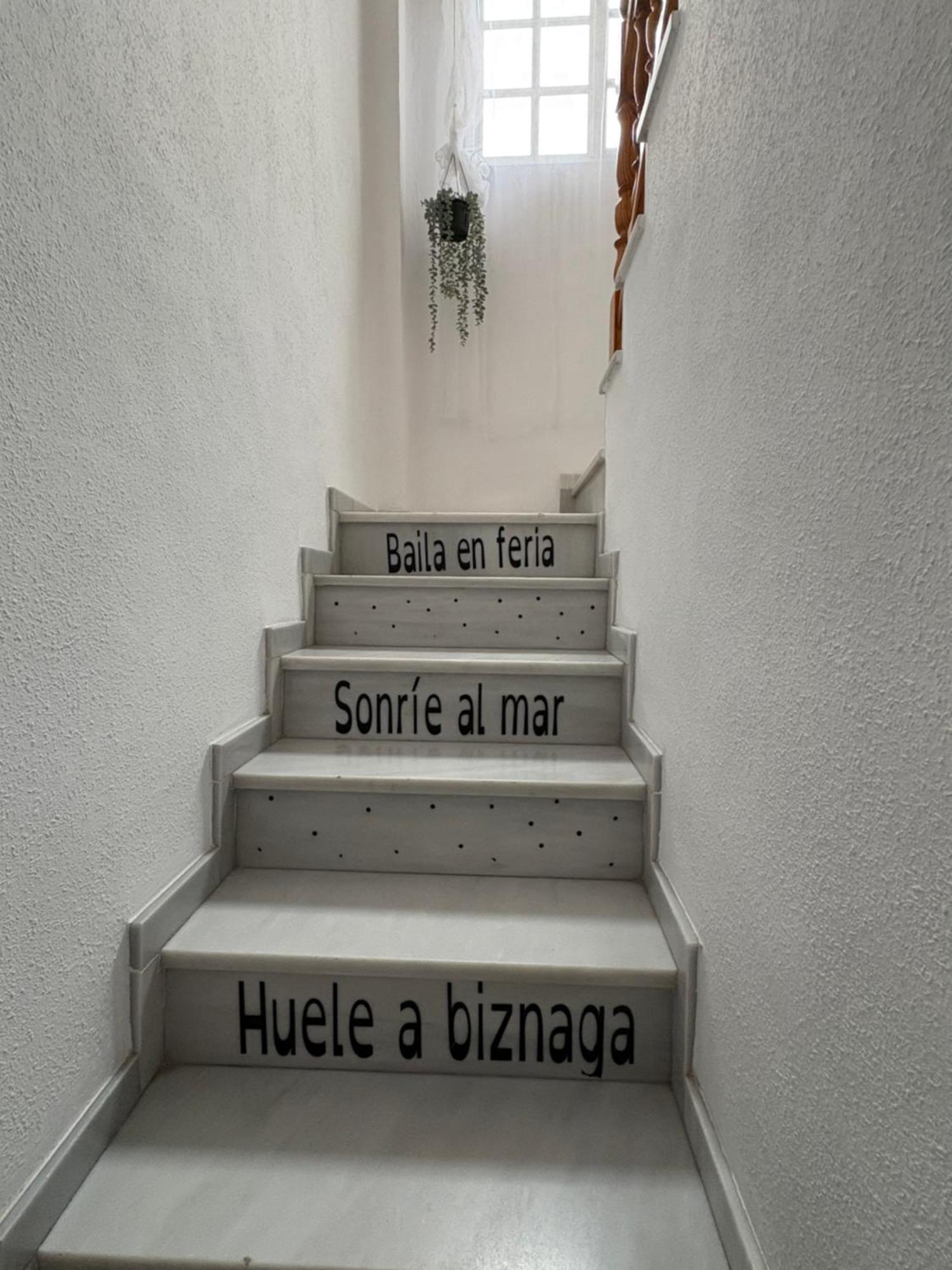 Habitacion En Calle Molino Malaga Bagian luar foto
